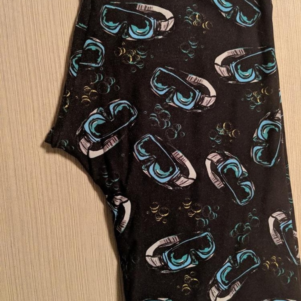 EUC TC Leggings Lularoe